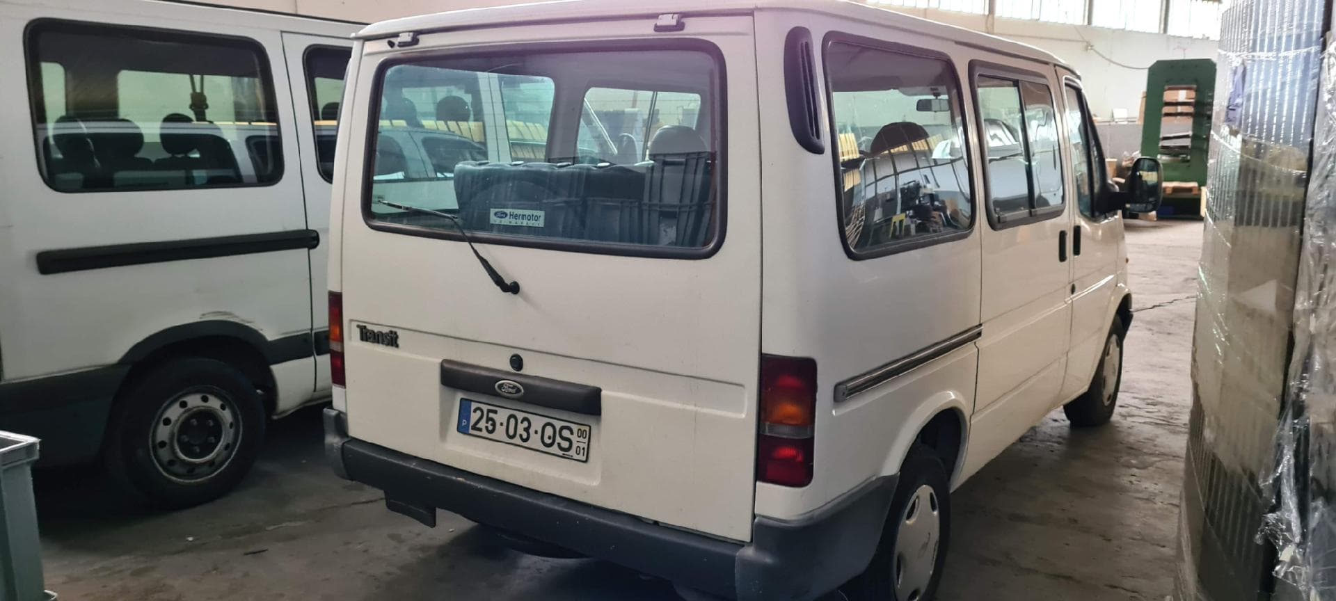 Ford Transit — imagen 2