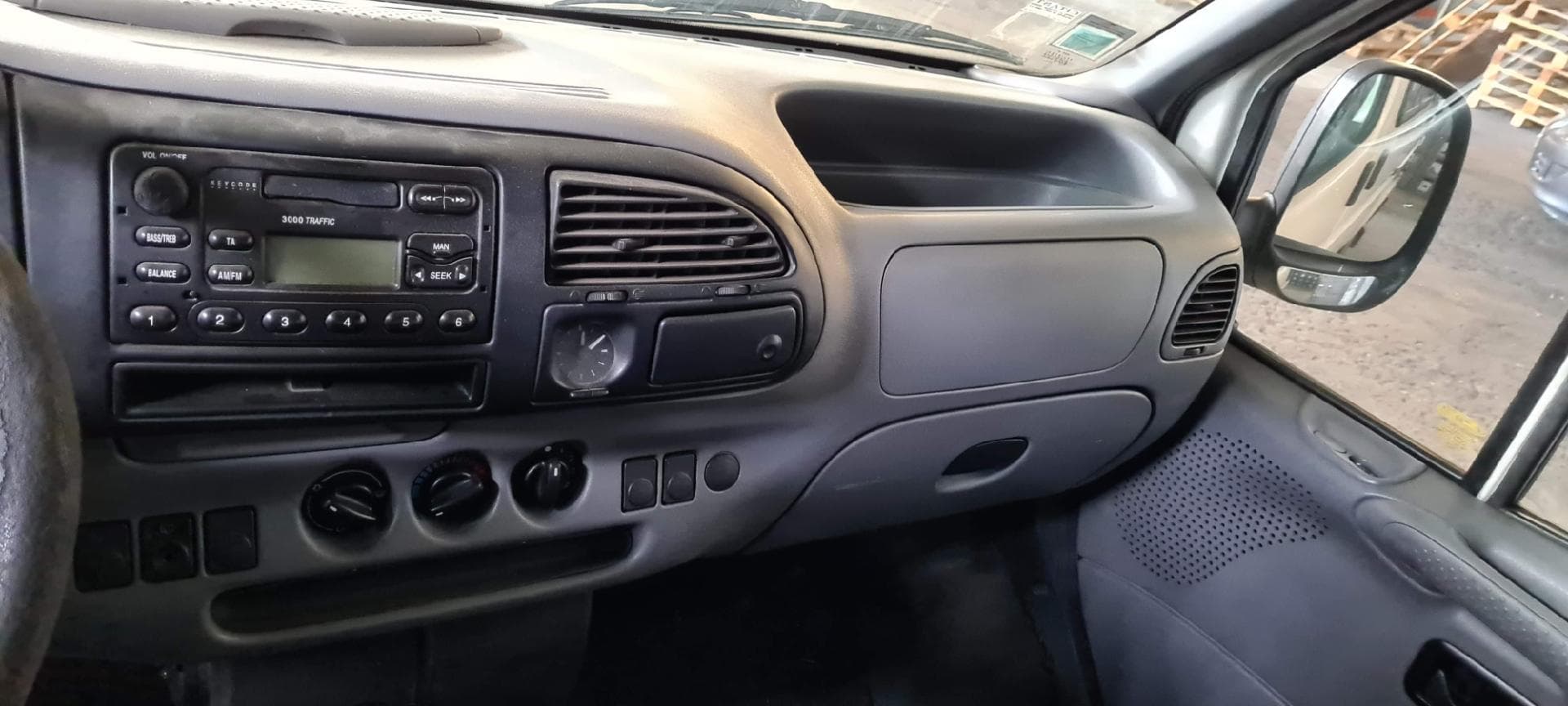 Ford Transit — imagen 5