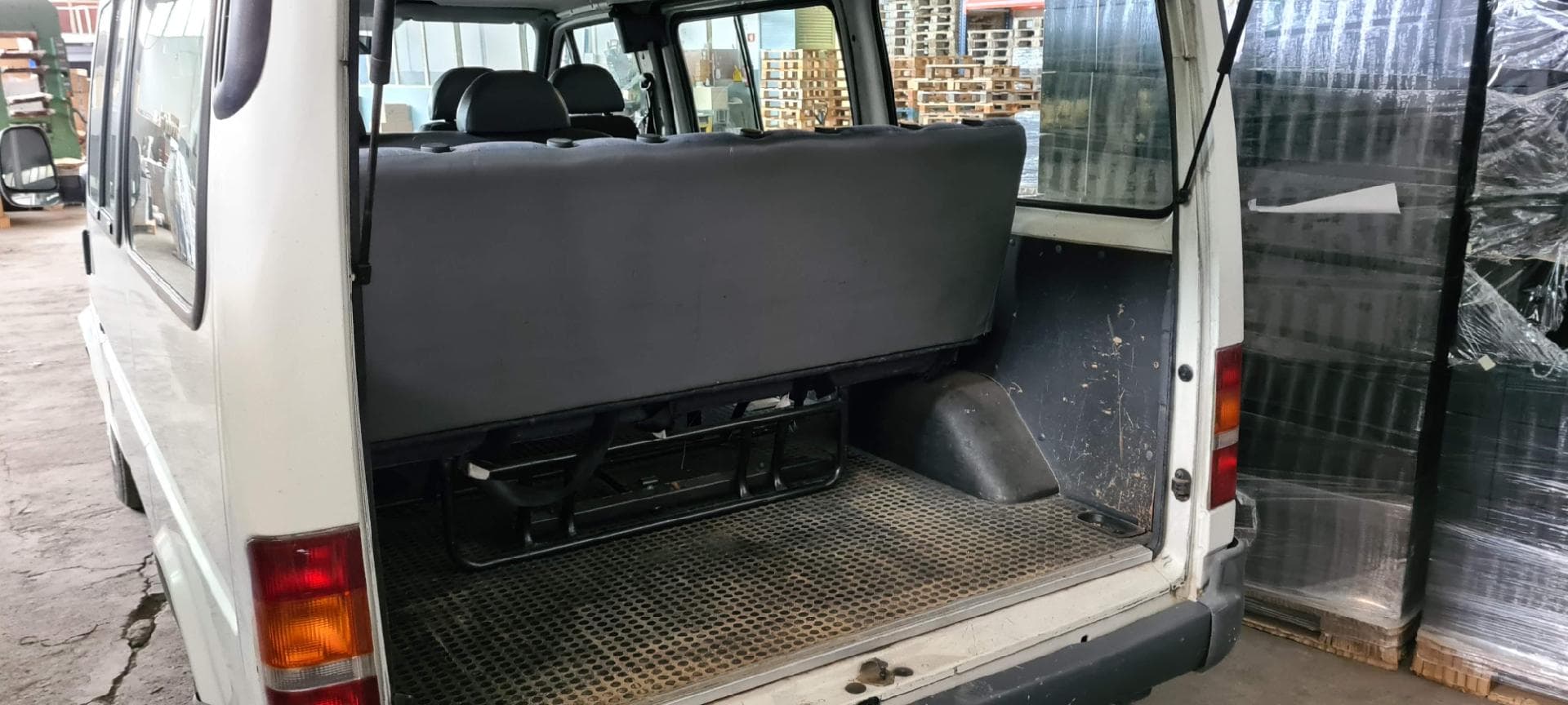 Ford Transit — imagen 7