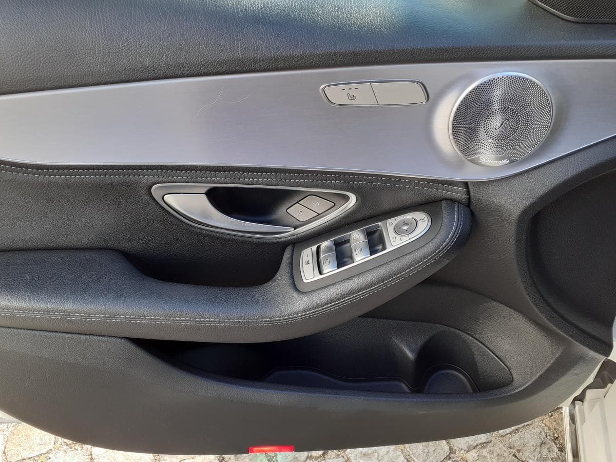 Mercedes-Benz C250 D Bluetec · Ano 2015 — image 17