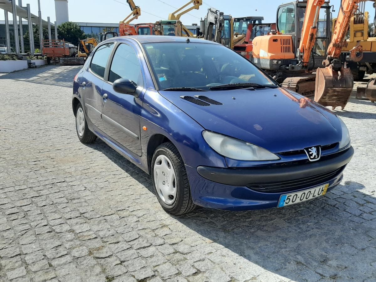 Peugeot 206 · Ano 1998