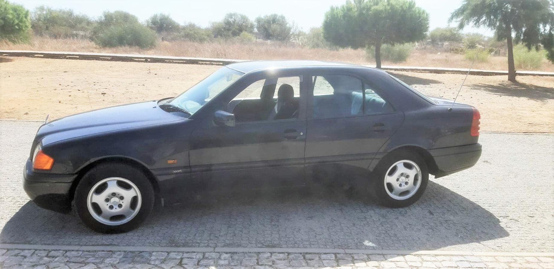 Mercedes-Benz C200 — imagem 8