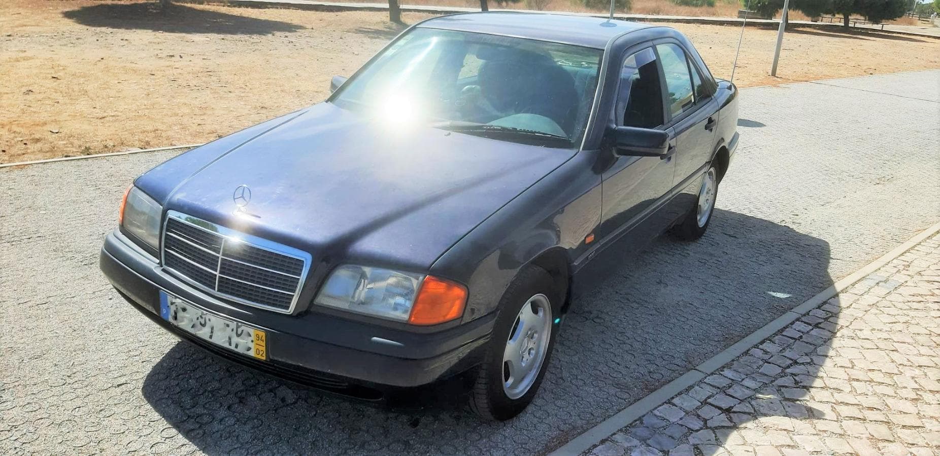 Mercedes-Benz C200 — imagem 1