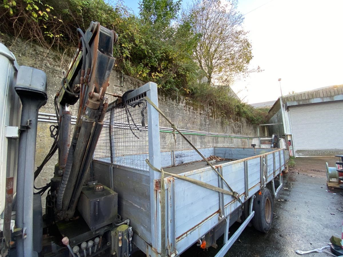 Mitsubishi Canter c/ grua — imagem 10