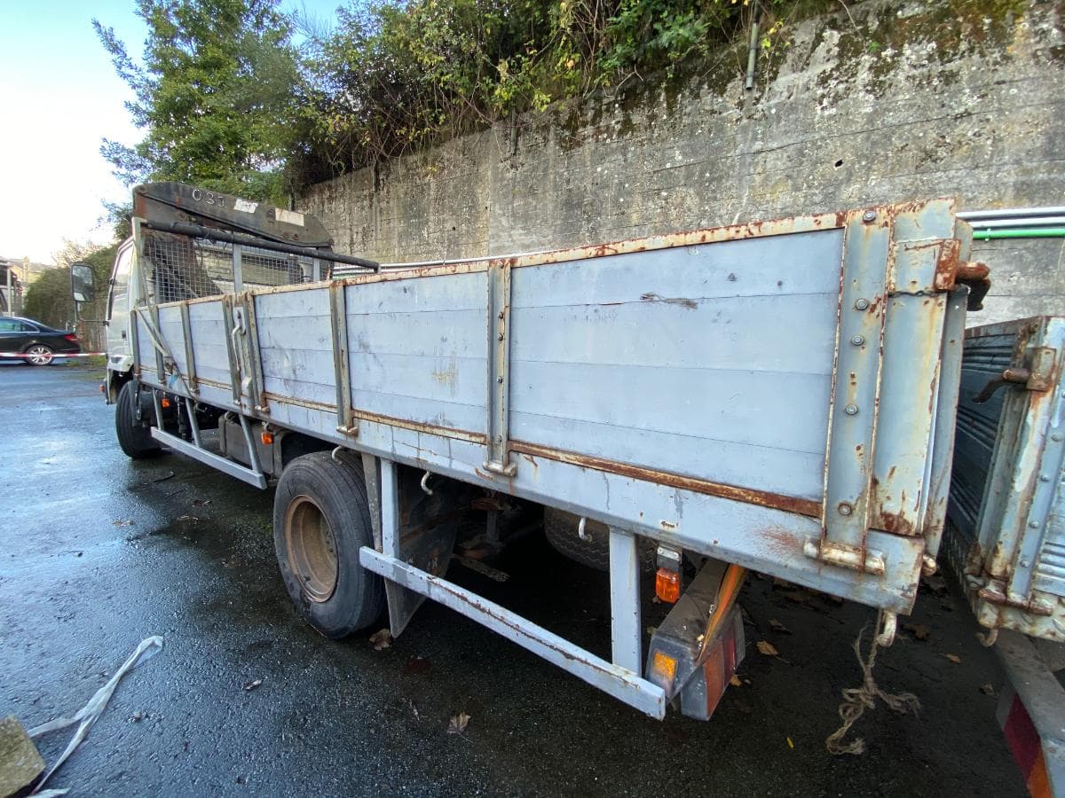 Mitsubishi Canter c/ grua — imagem 12