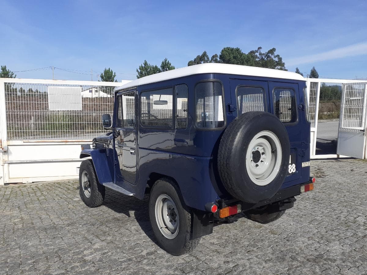Land Cruiser BJ 40 · Ano 1979 — imagem 6
