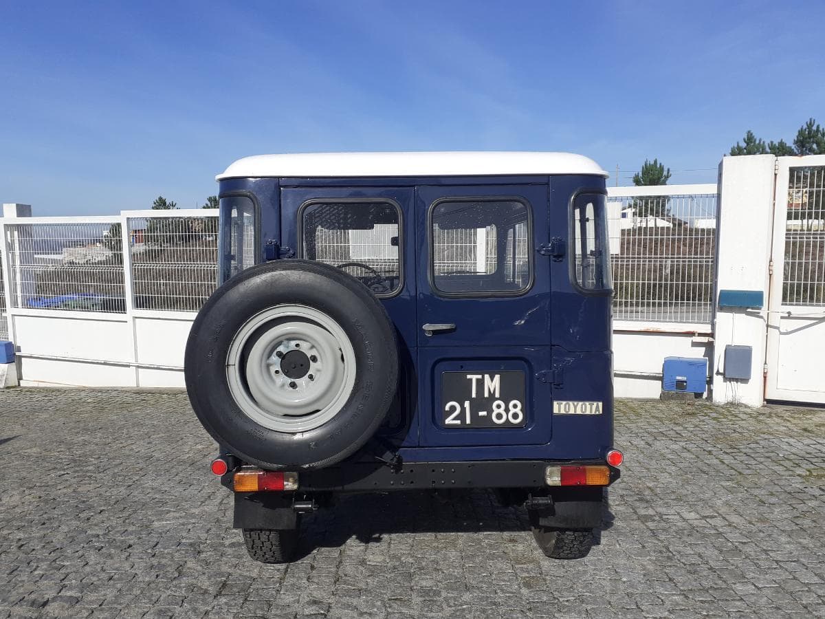 Land Cruiser BJ 40 · Ano 1979 — imagem 5