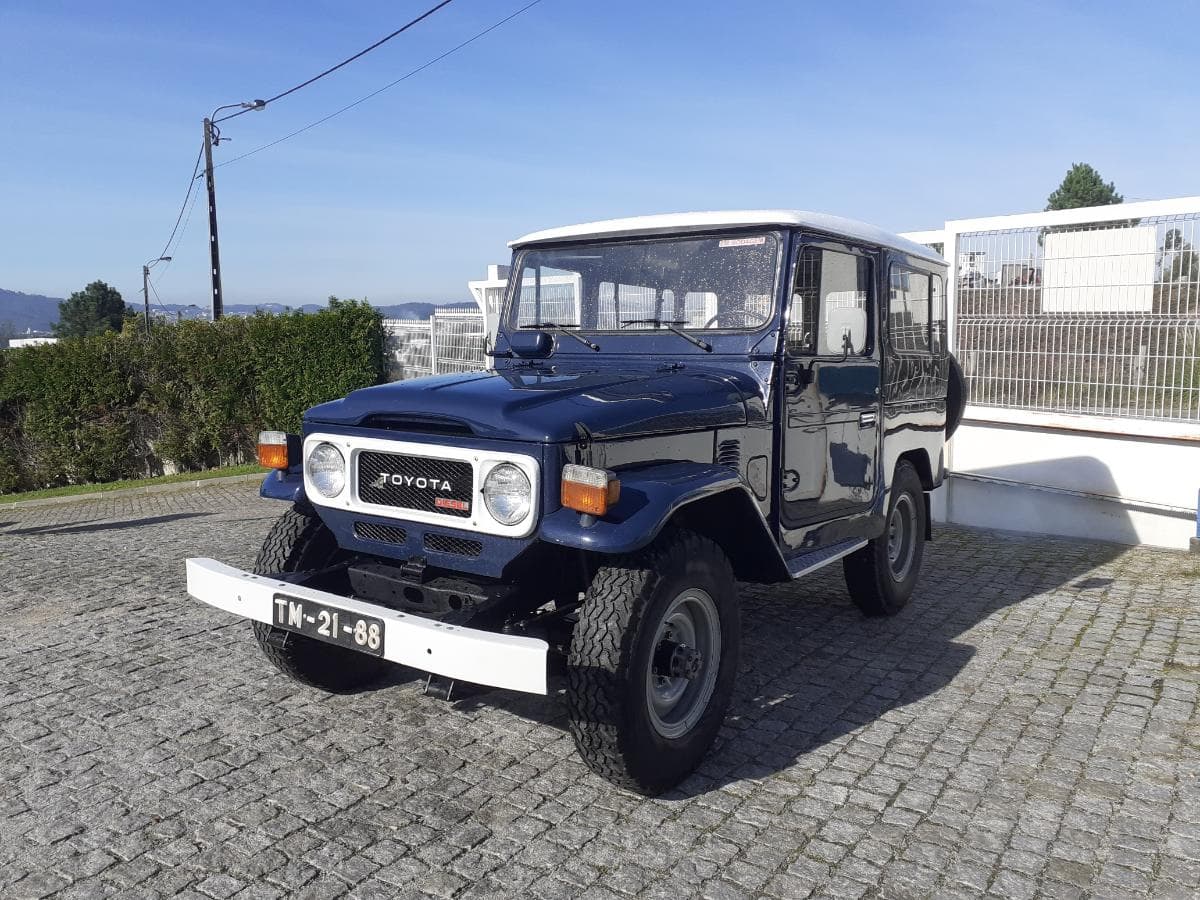 Land Cruiser BJ 40 · Ano 1979 — imagem 3