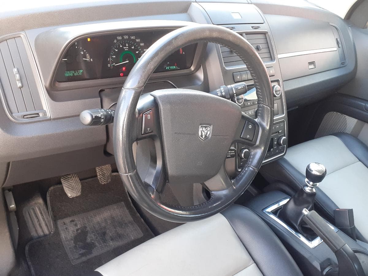 Dodge Journey · Ano 2008 — imagem 17