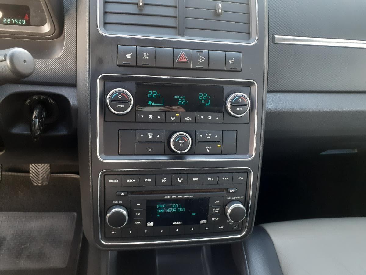 Dodge Journey · Ano 2008 — imagem 20