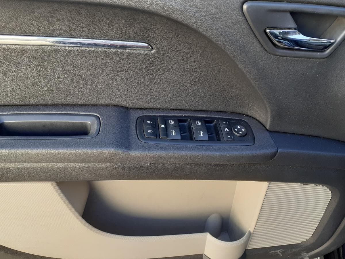 Dodge Journey · Ano 2008 — imagem 21