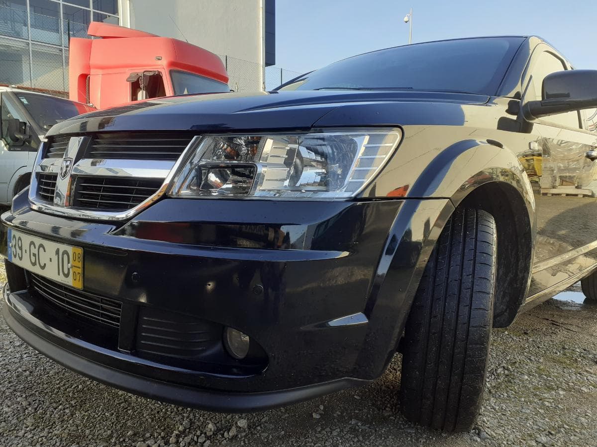 Dodge Journey · Ano 2008 — imagem 7