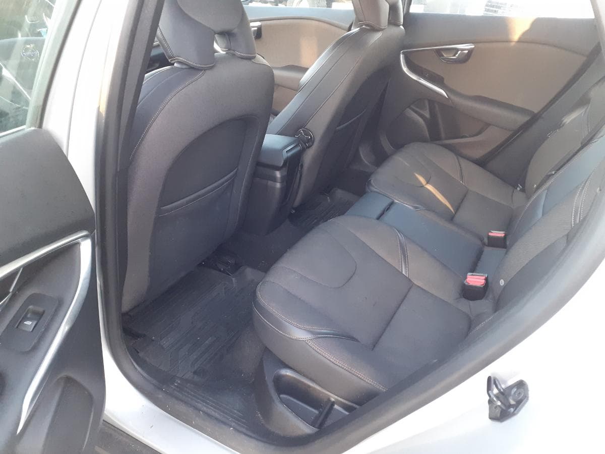 Volvo V40 Cross Country · Ano 2013 — imagen 18