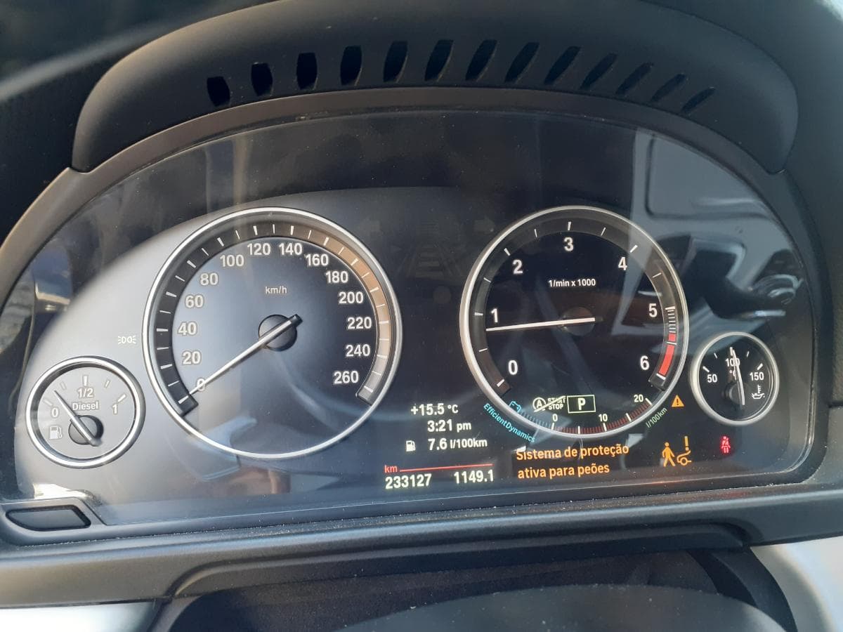 BMW 520 D Kit M · Ano 2013 — imagem 20