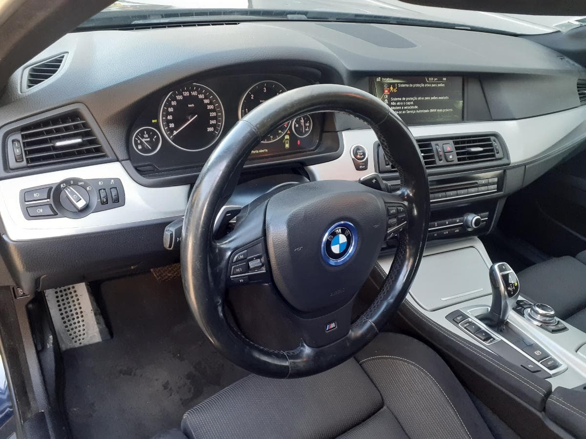 BMW 520 D Kit M · Ano 2013 — imagem 26