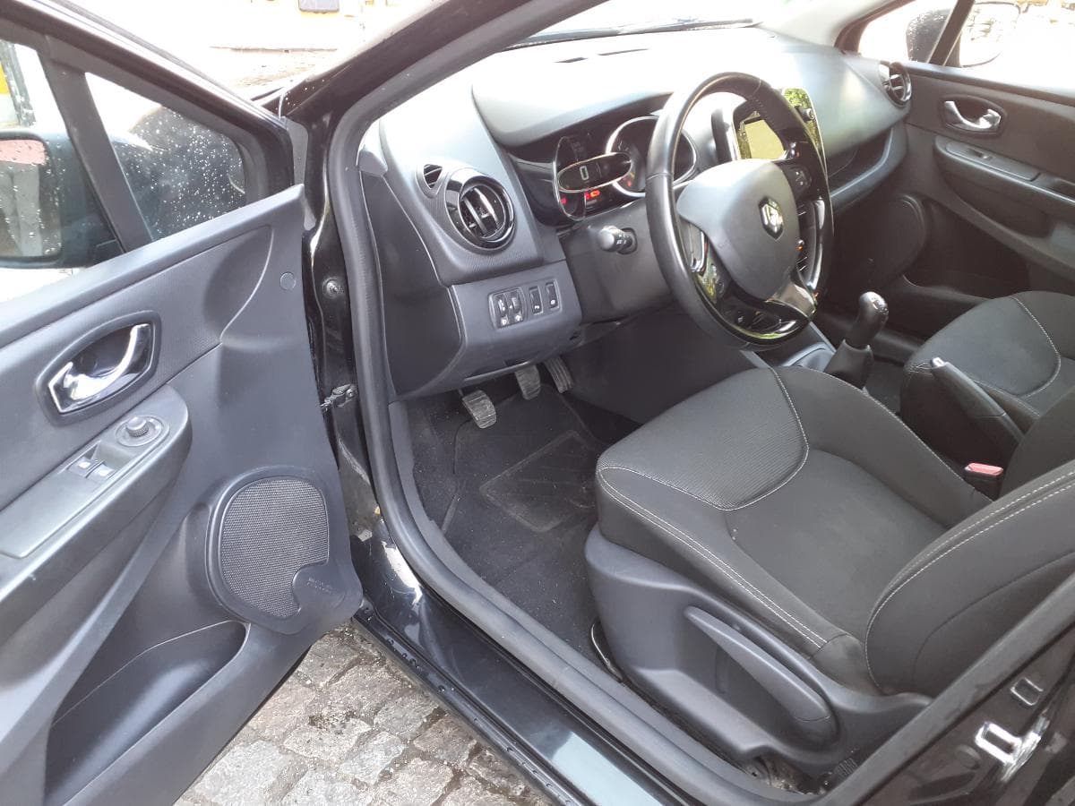 Renault Clio · Año 2015 — imagen 18