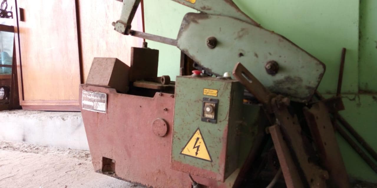 Máquina de cortar ferro · — image 3