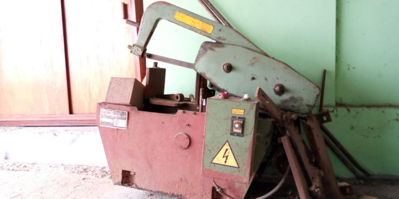 Máquina de cortar ferro · — image 4
