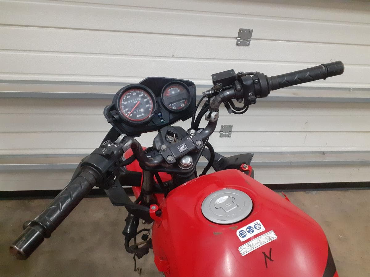 Honda CBF · Ano 2010 — imagen 5