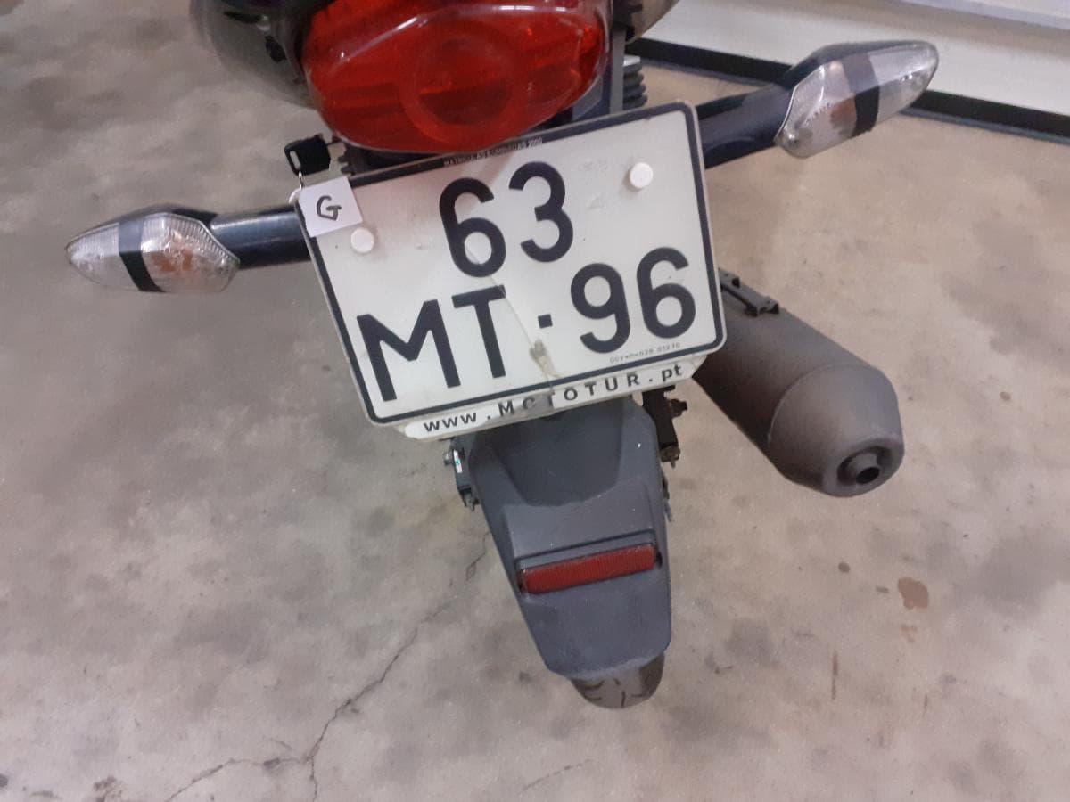 Honda CBF · Ano 2012 — imagem 11