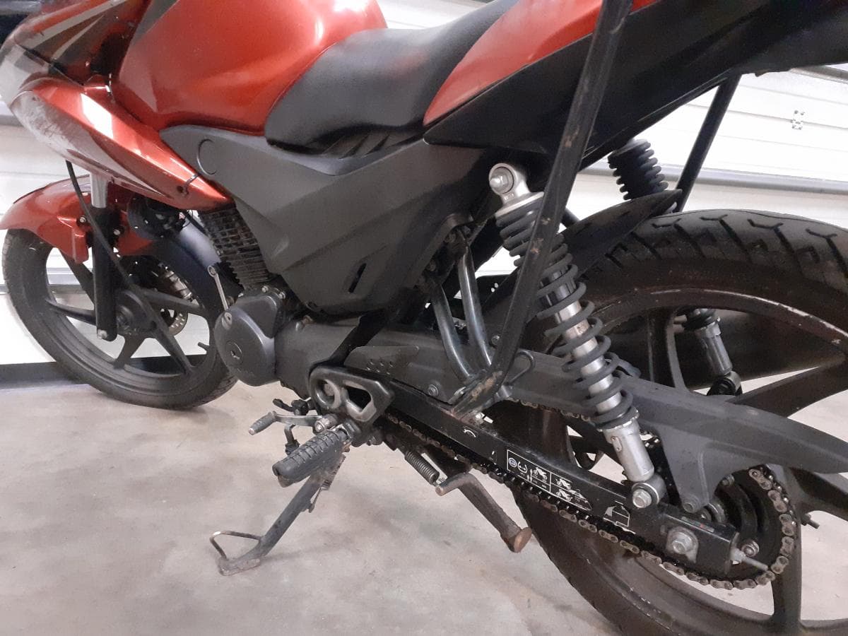 Honda CBF · Année 2014 — image 8