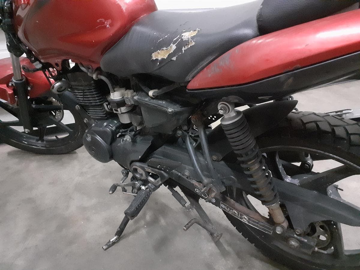 Honda CBF · Ano 2014 — imagen 6