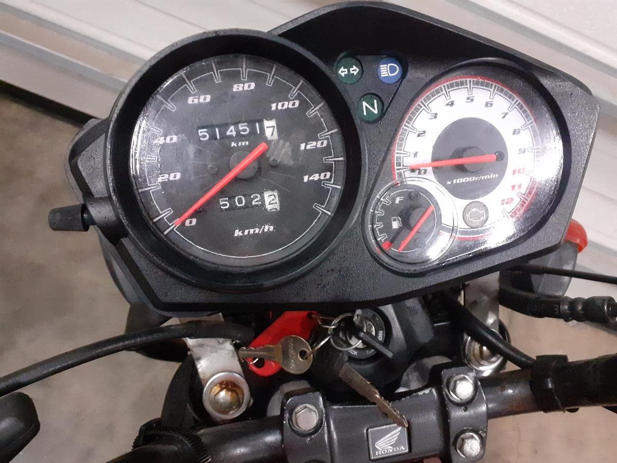 Honda CBF · Ano 2014 — imagen 7