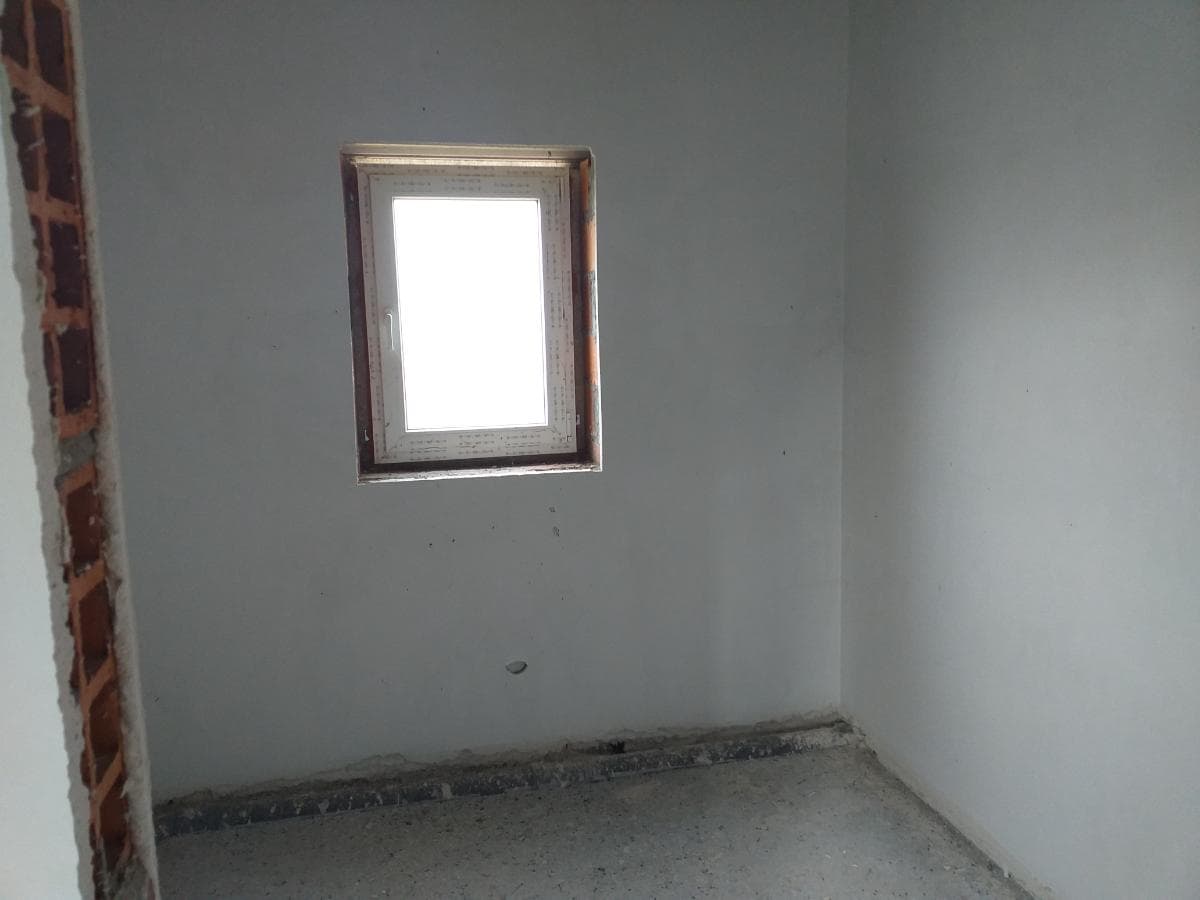 Moradia com Terreno (Benfeitoria) · Sernancelhe, Viseu — imagen 6