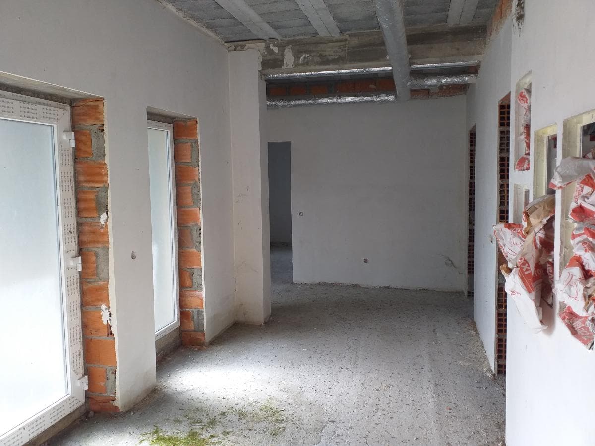 Moradia com Terreno (Benfeitoria) · Sernancelhe, Viseu — imagen 20