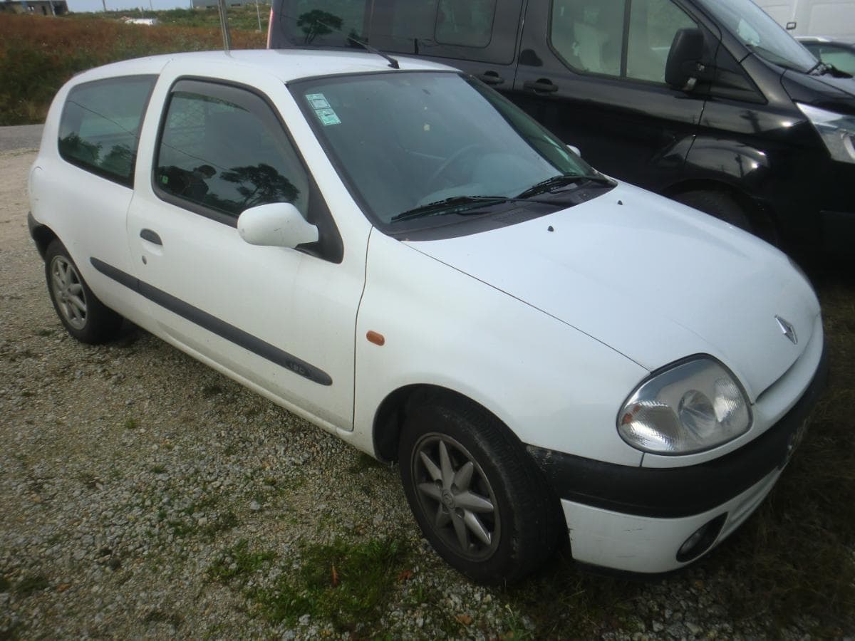 RENAULT CLIO 1.9D