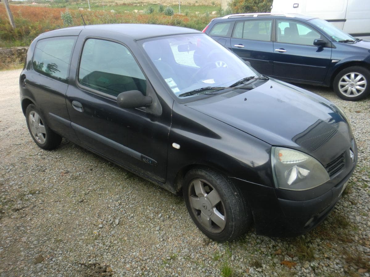 RENAULT CLIO 1.5 DCI — imagem 1