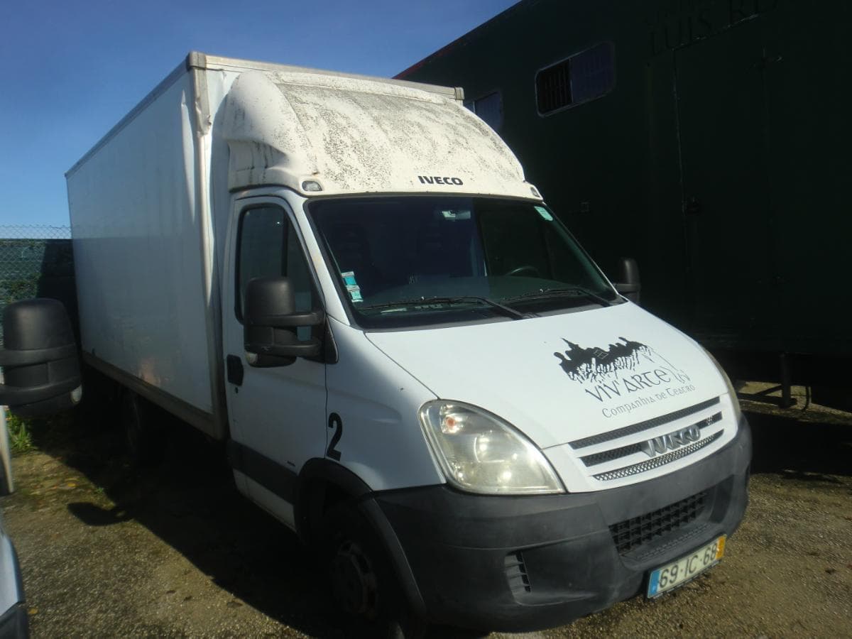 IVECO 35C18 — imagen 2