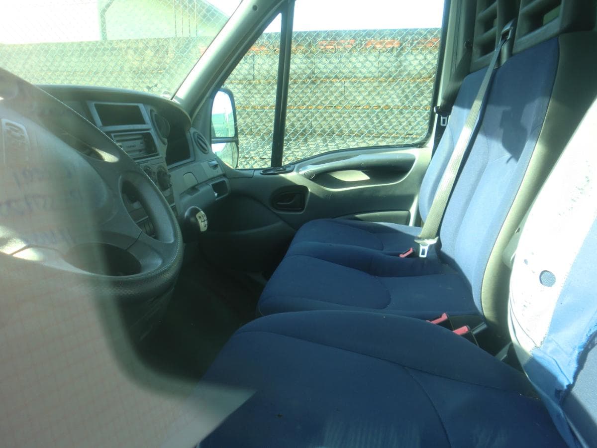 IVECO 35C18 — imagem 5