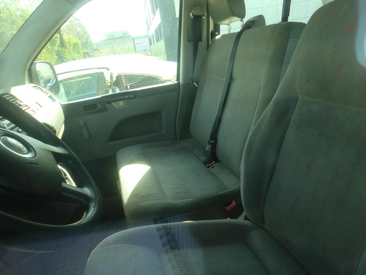VW TRANSPORTER — image 6