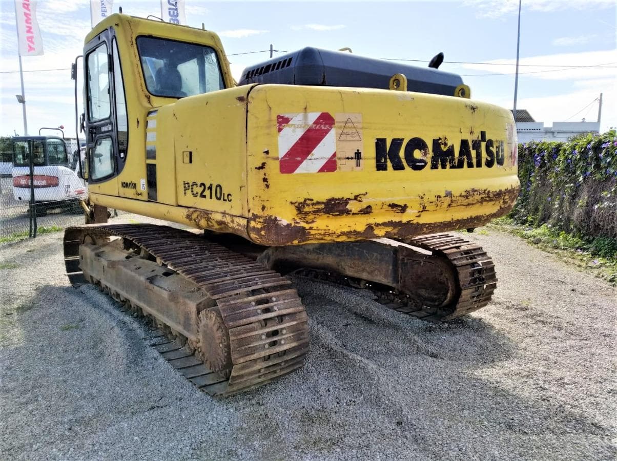 Giratória Komatsu PC 210 LC — imagen 3