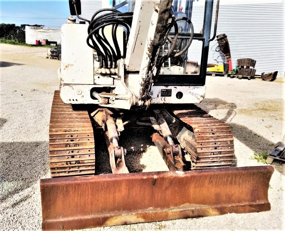 Mini Giratoria Bobcat X335 — imagen 4