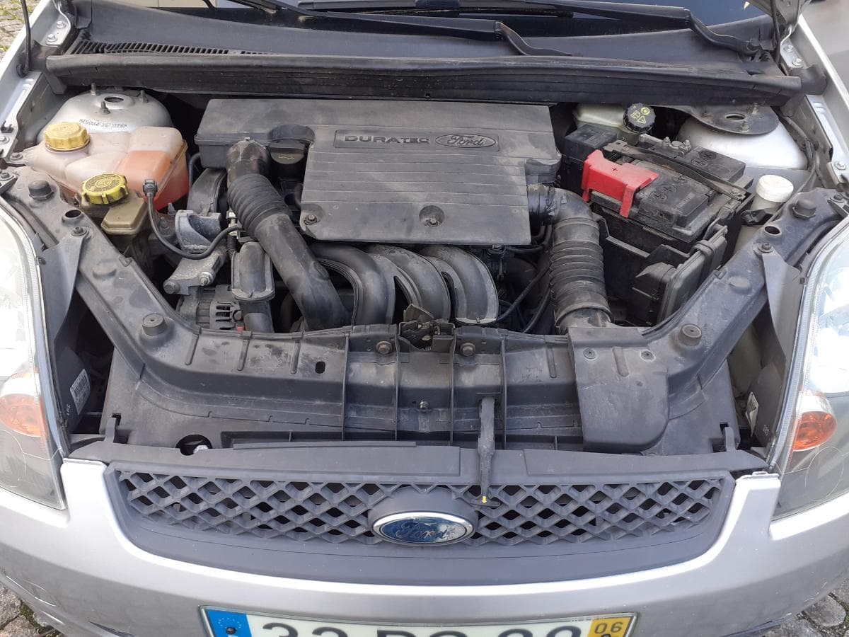 Ford Fiesta · Ano 2006 — image 24