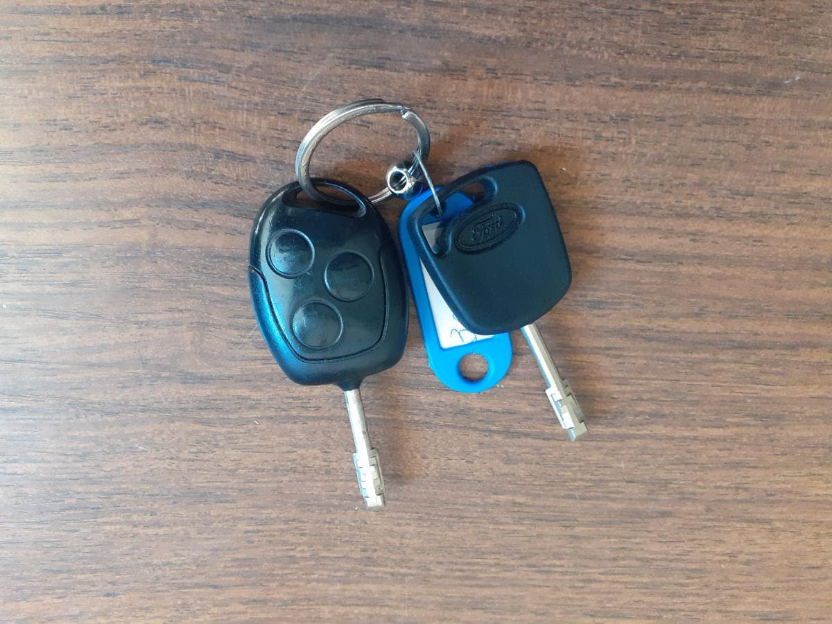 Ford Fiesta · Ano 2006 — image 27
