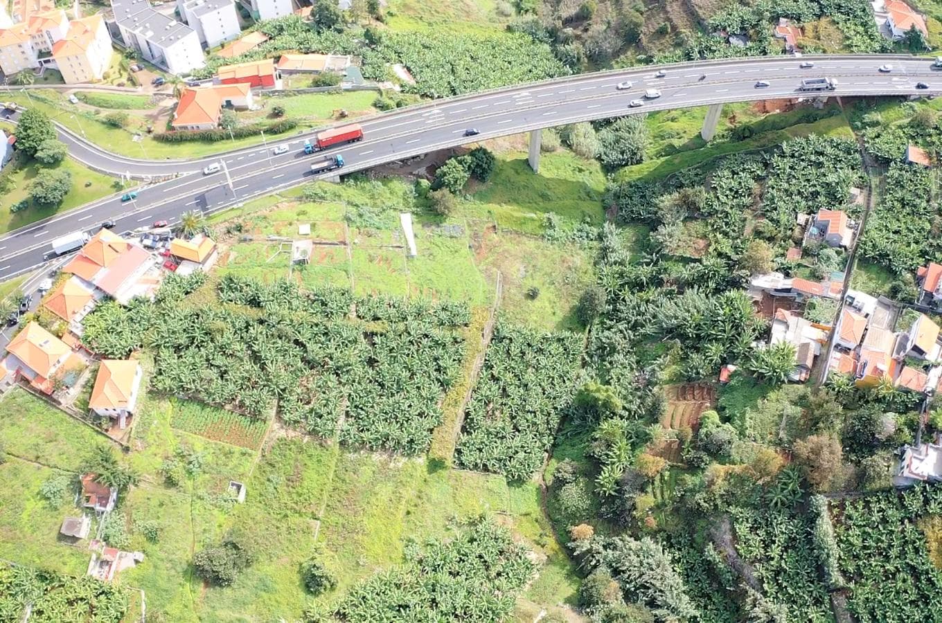 Terreno com Viabilidade Construtiva · Funchal — imagen 1