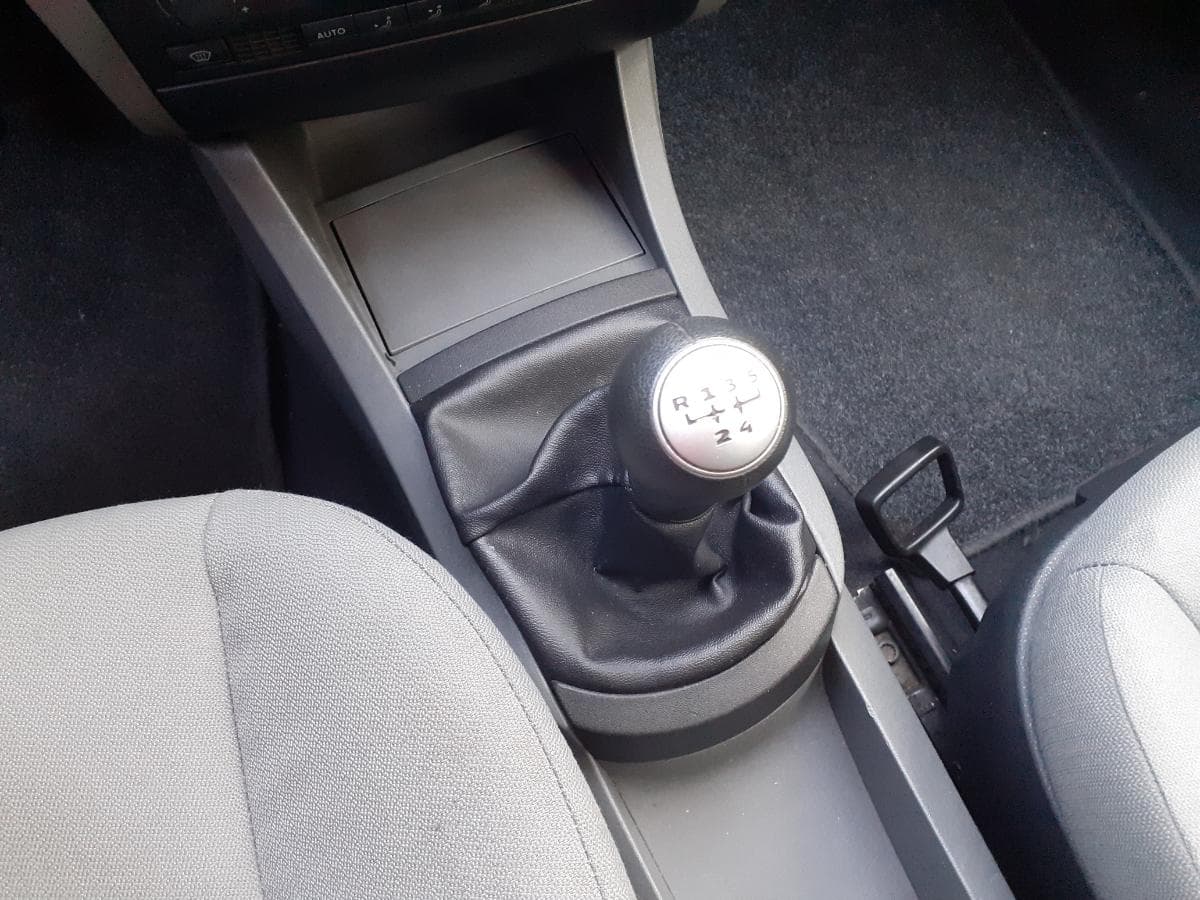 Seat Ibiza 1.4 TDI · Ano 2002 — imagem 20