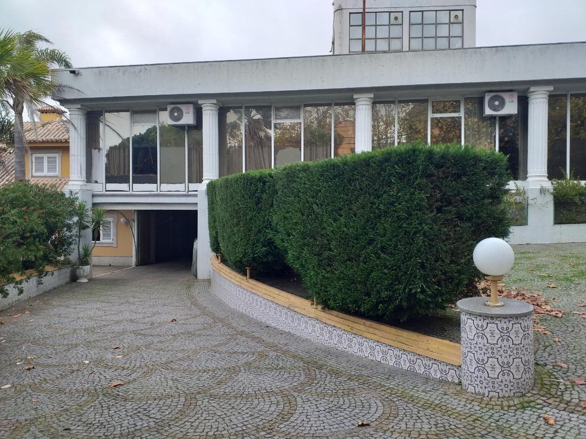 Moradia + Edifício · Vila Nova de Gaia — imagen 18
