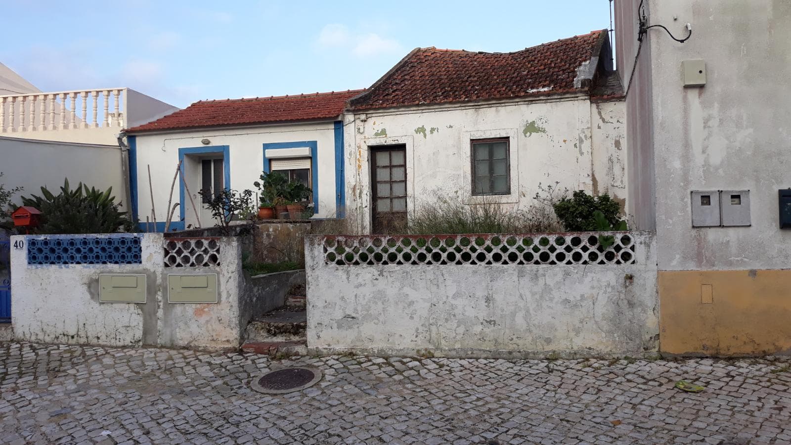 Moradia (Ruínas) · Azambuja — image 1
