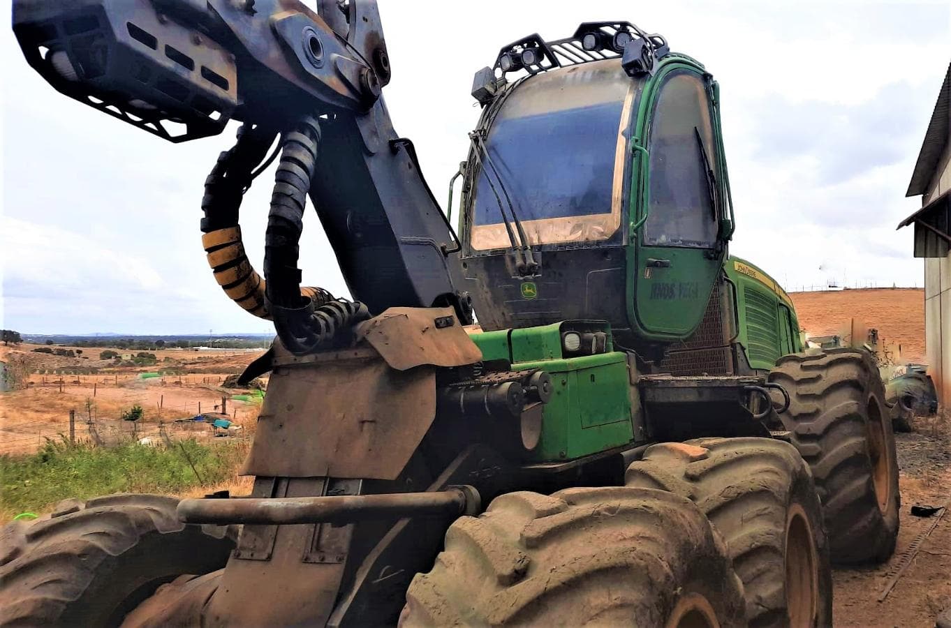 ESPANHA · Procesadora florestal John Deere 1170E — imagem 2