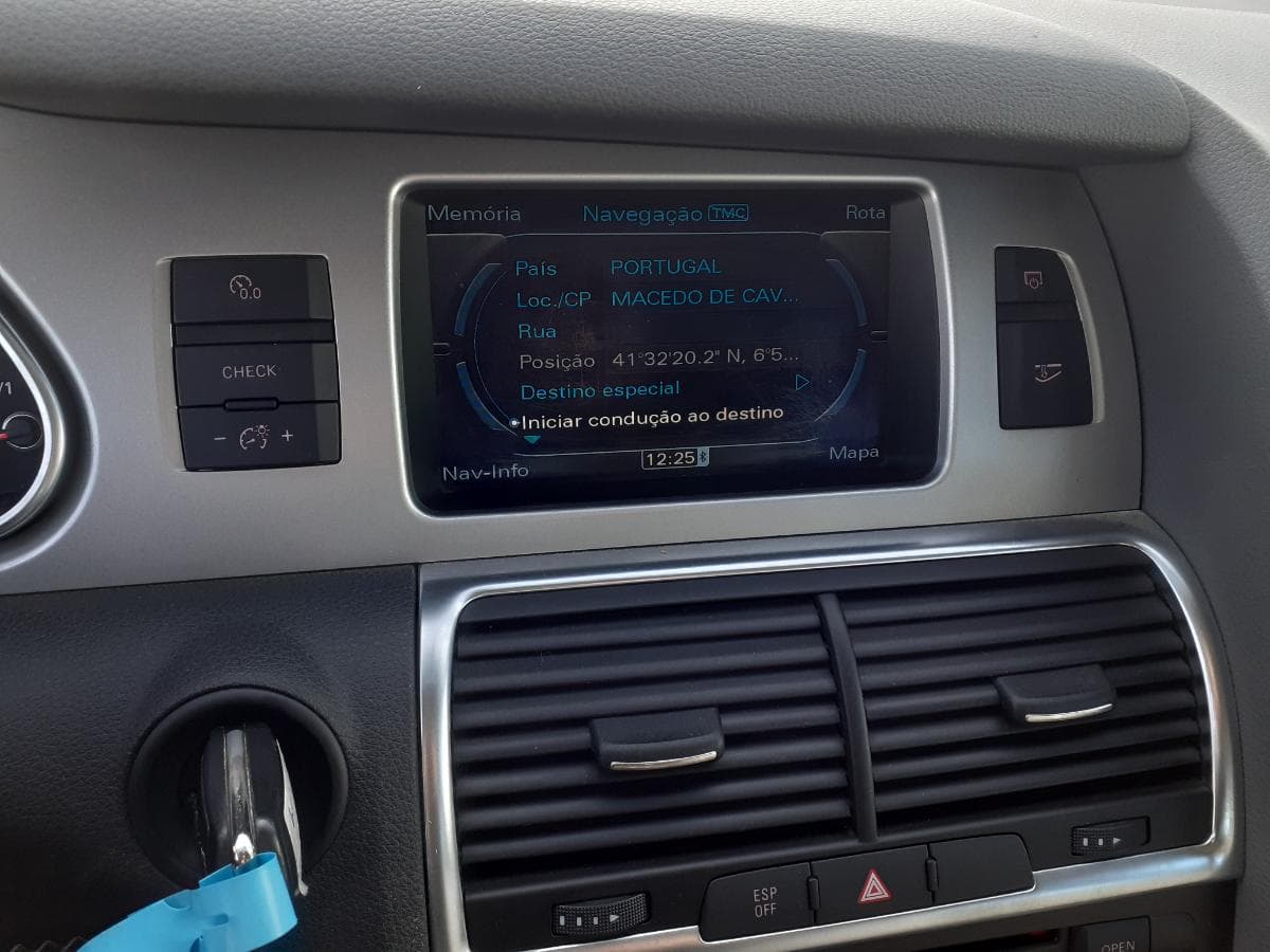 Audi Q7 3.0 TDI · Ano 2010 — imagen 16