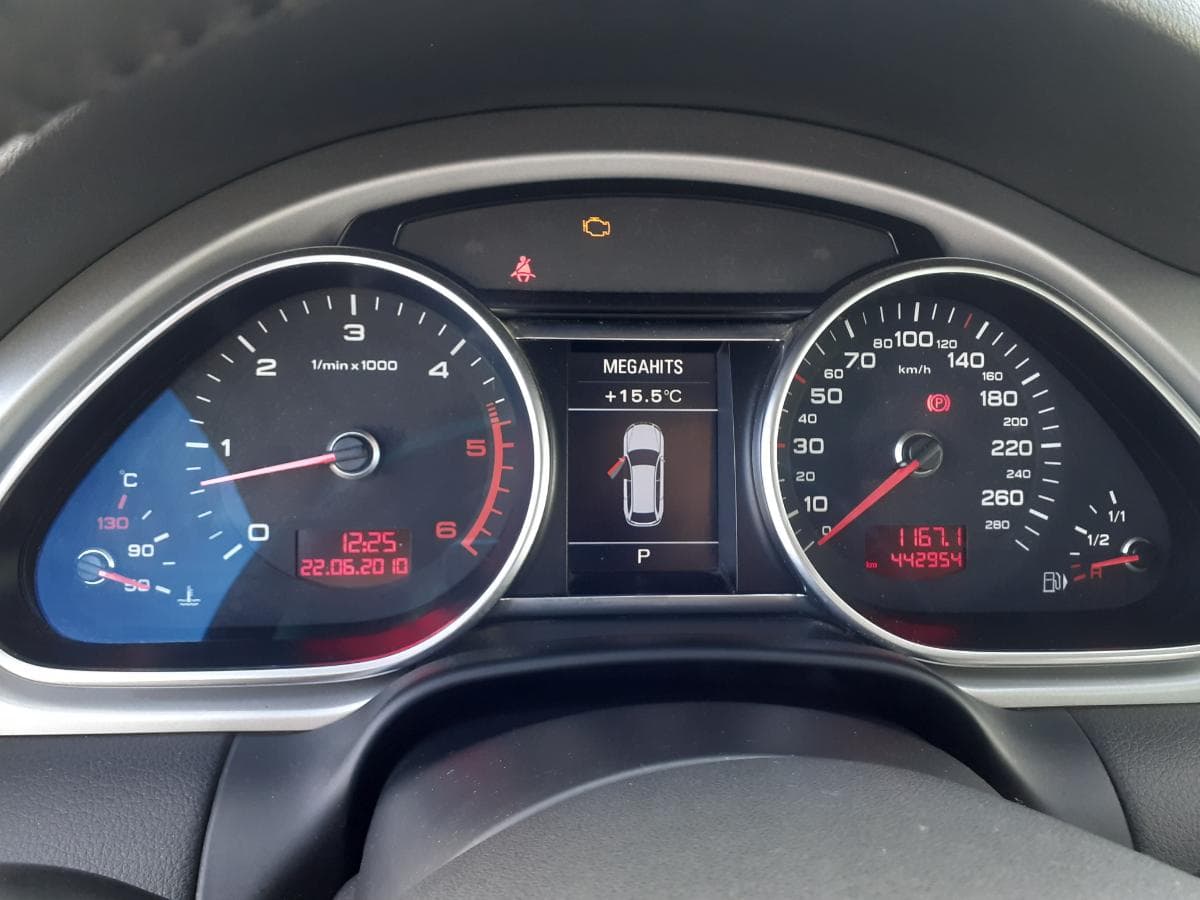 Audi Q7 3.0 TDI · Ano 2010 — imagen 17