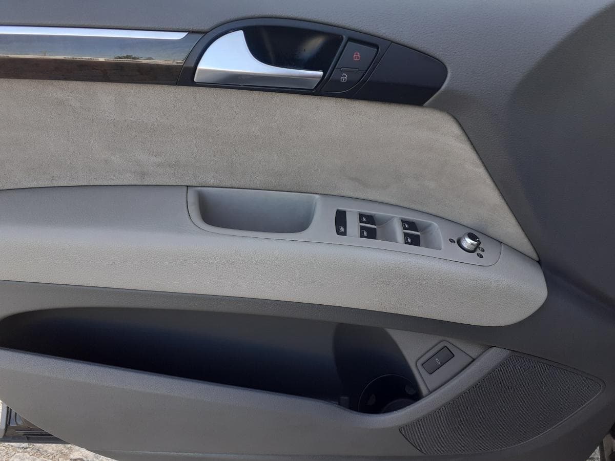 Audi Q7 3.0 TDI · Ano 2010 — imagen 20