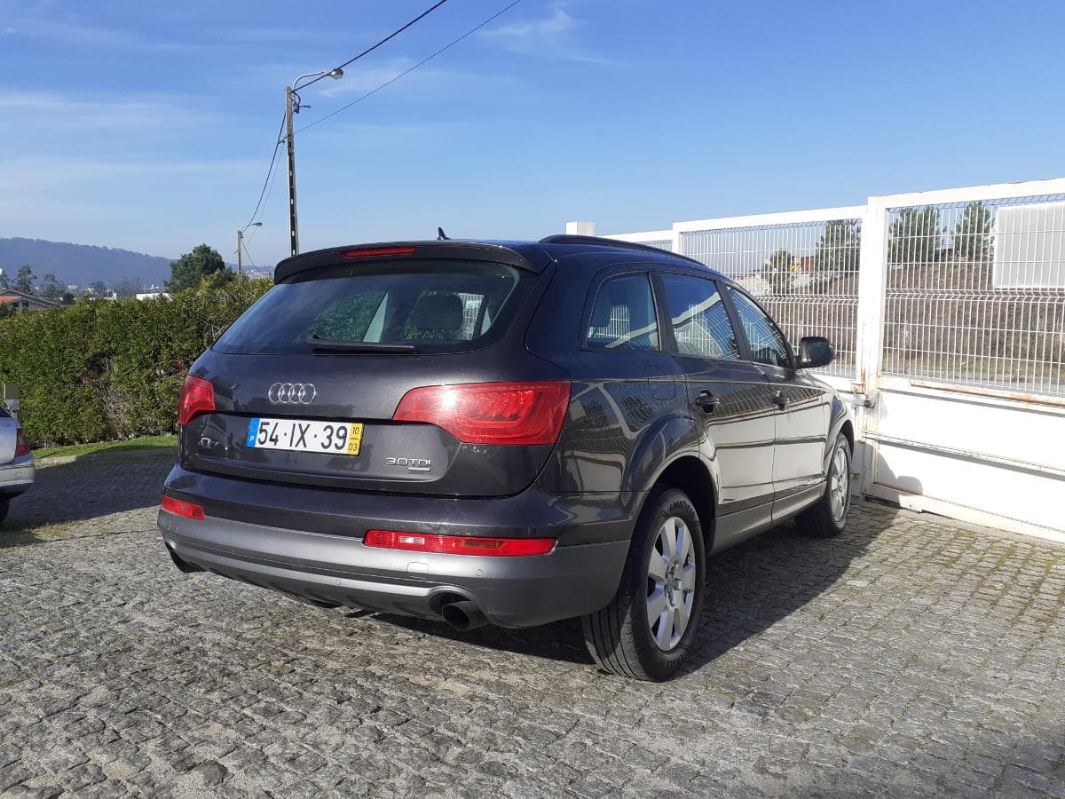 Audi Q7 3.0 TDI · Ano 2010 — imagen 6
