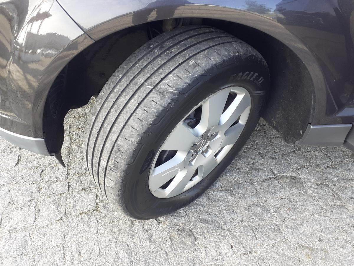 Audi Q7 3.0 TDI · Ano 2010 — imagen 25