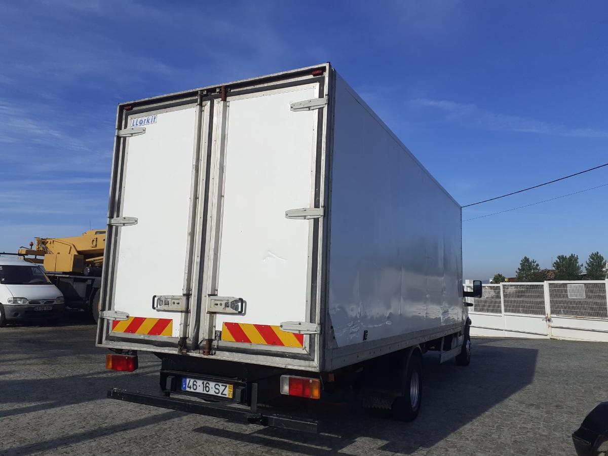 Iveco 65 C15 · Ano 2002 — imagem 6