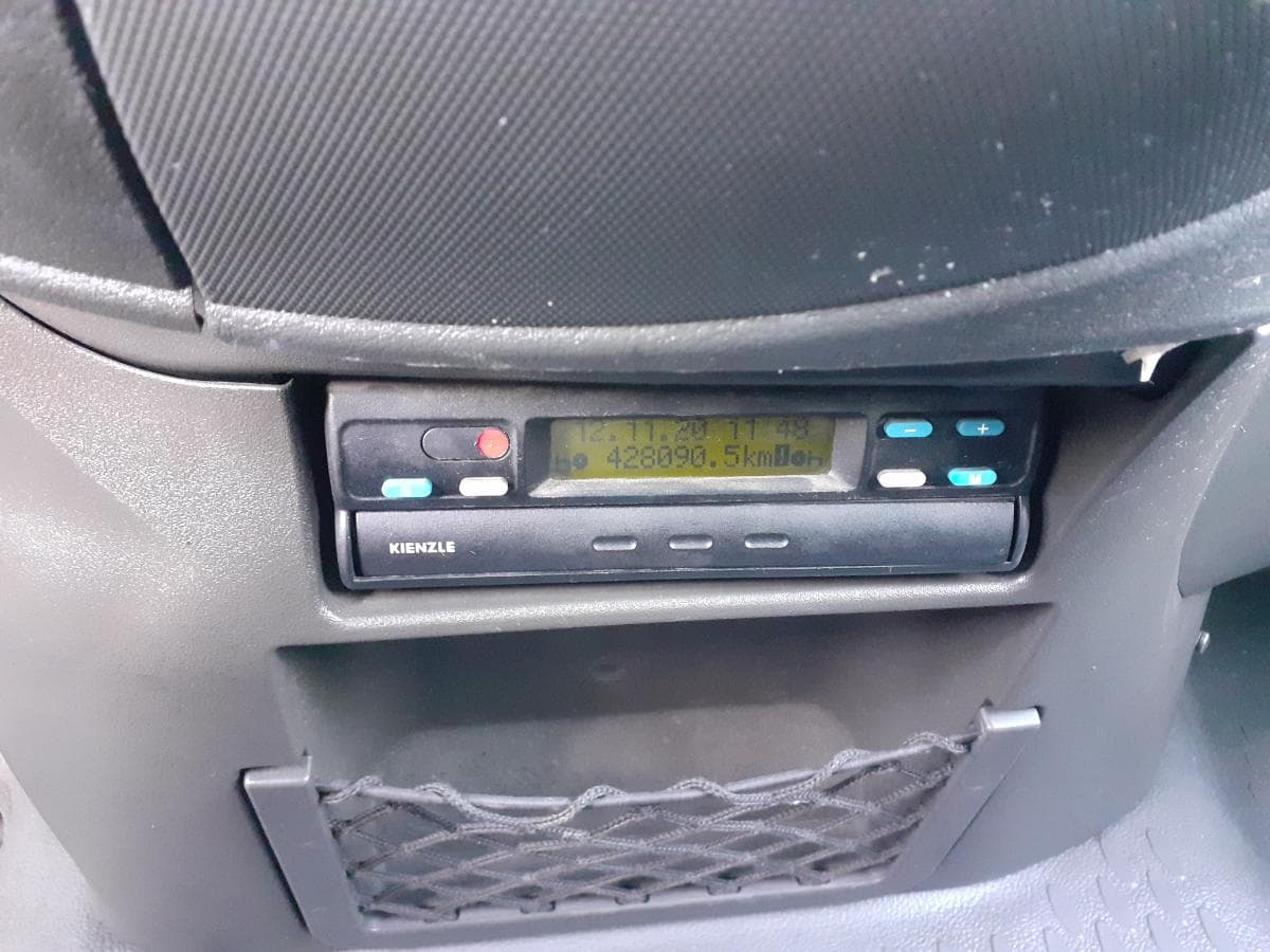 Iveco 65 C15 · Ano 2002 — imagem 17